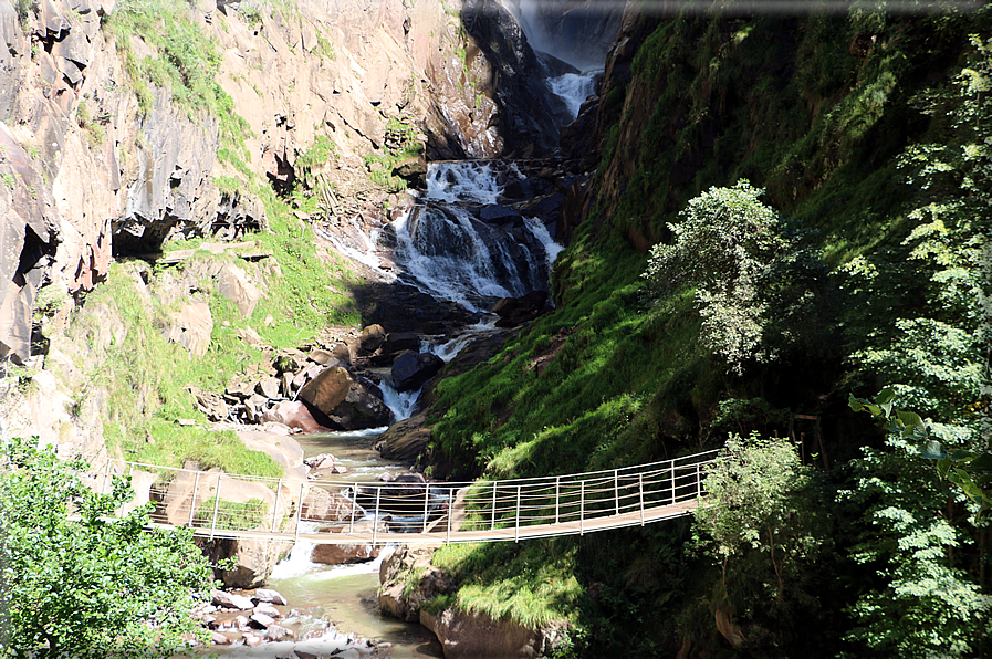 foto Cascata sul Rio Sinigo